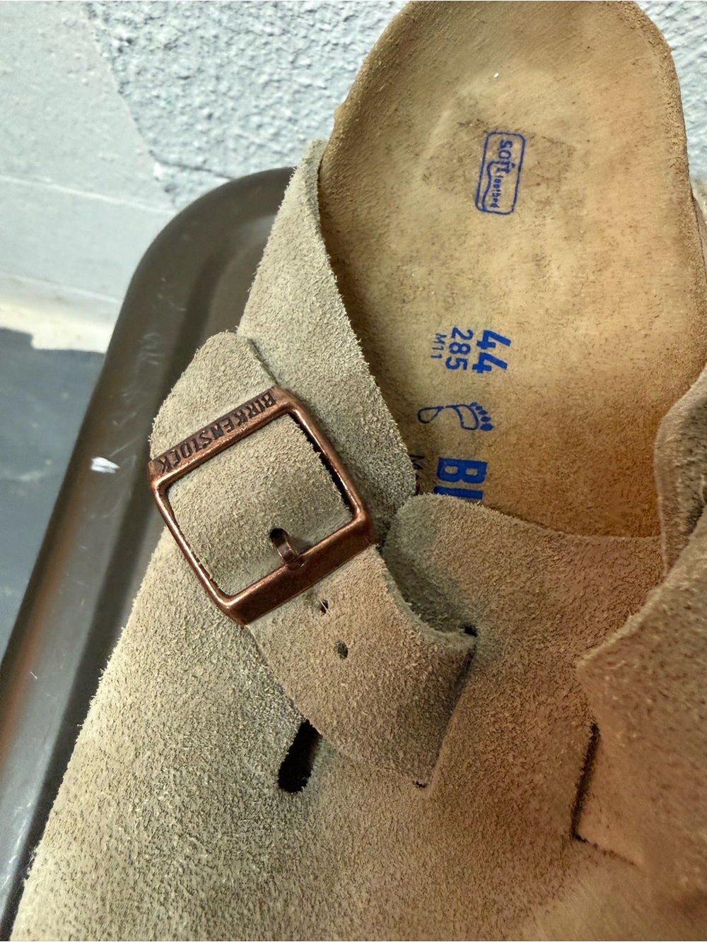 Birkenstock Suede Boston Clogs in Beige - Picture 3 of 7
